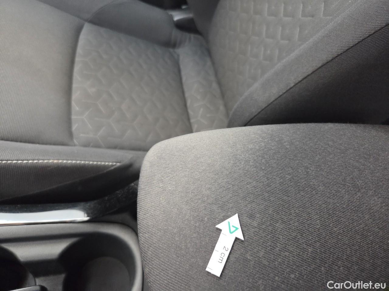  Toyota  Corolla 1.8 Hybrid Dynamic HSD TS E-CVT #42