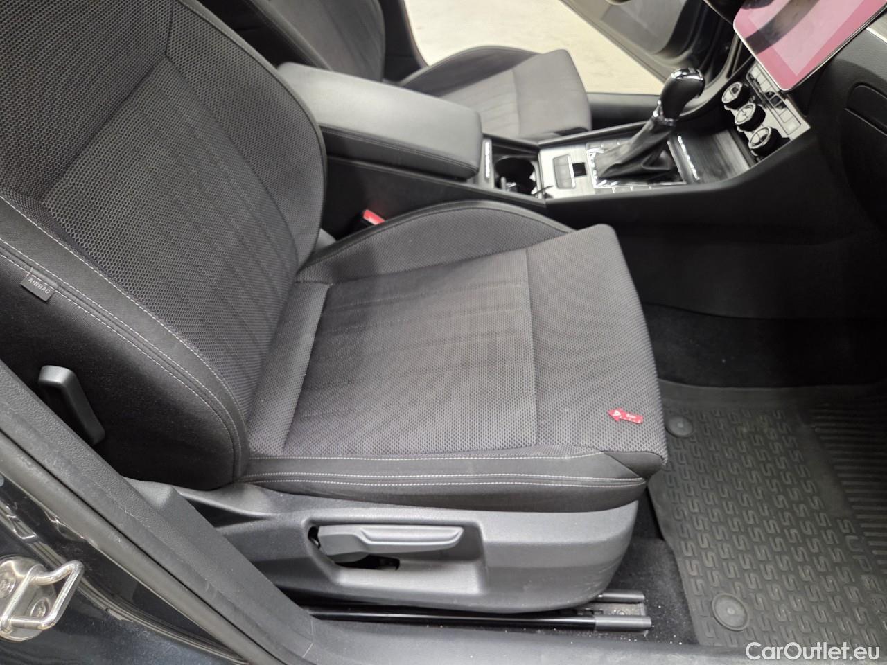 Skoda  Superb 2.0 TDI 200CP Style DSG #48