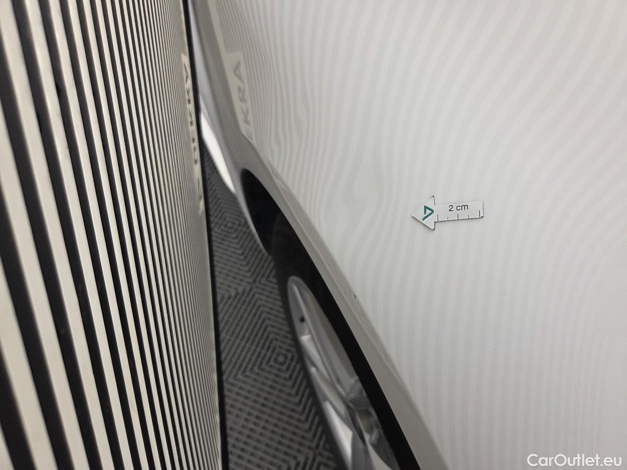  Toyota  Corolla 1.8 Hybrid Dynamic HSD TS E-CVT #14