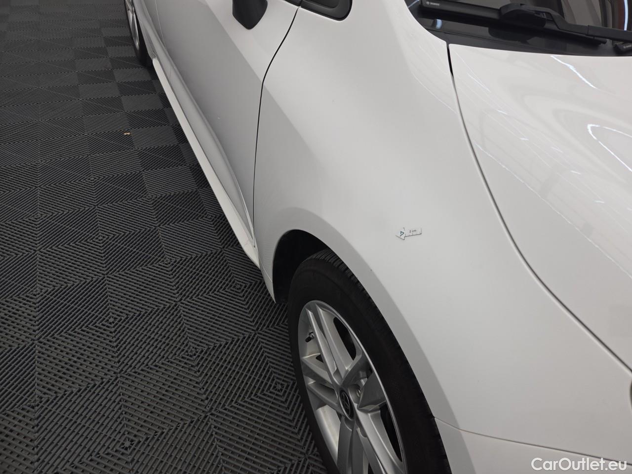  Toyota  Corolla 1.8 Hybrid Dynamic HSD TS E-CVT #13