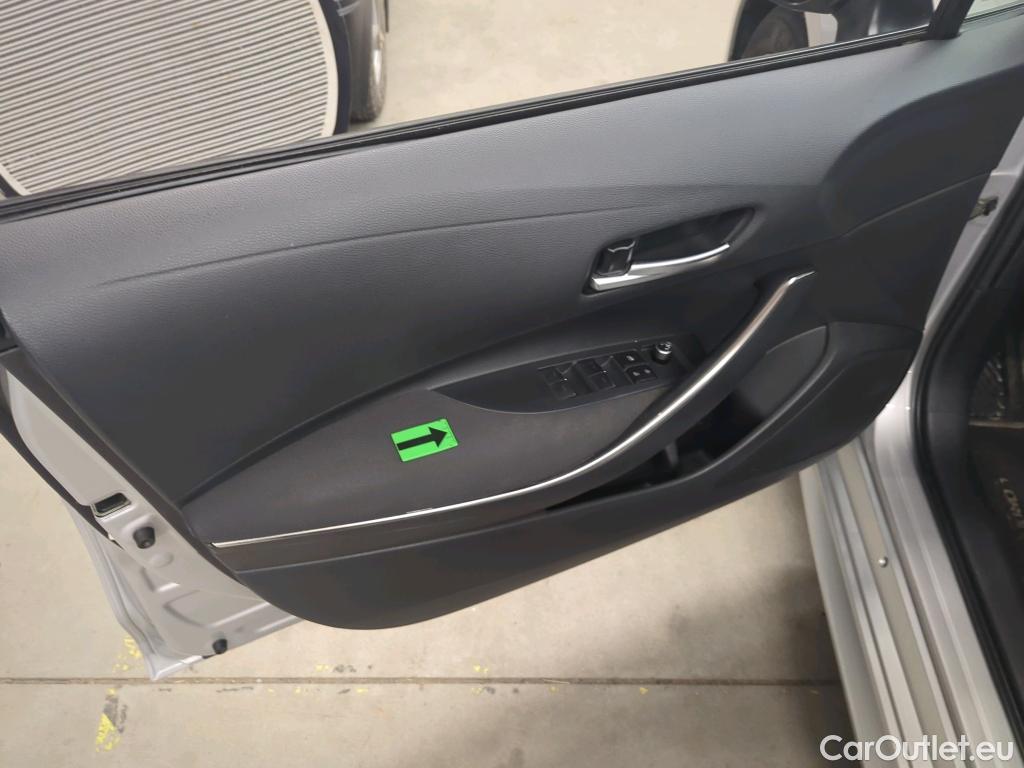  Toyota  Corolla 1.8 Hybrid Dynamic HSD E-CVT #23