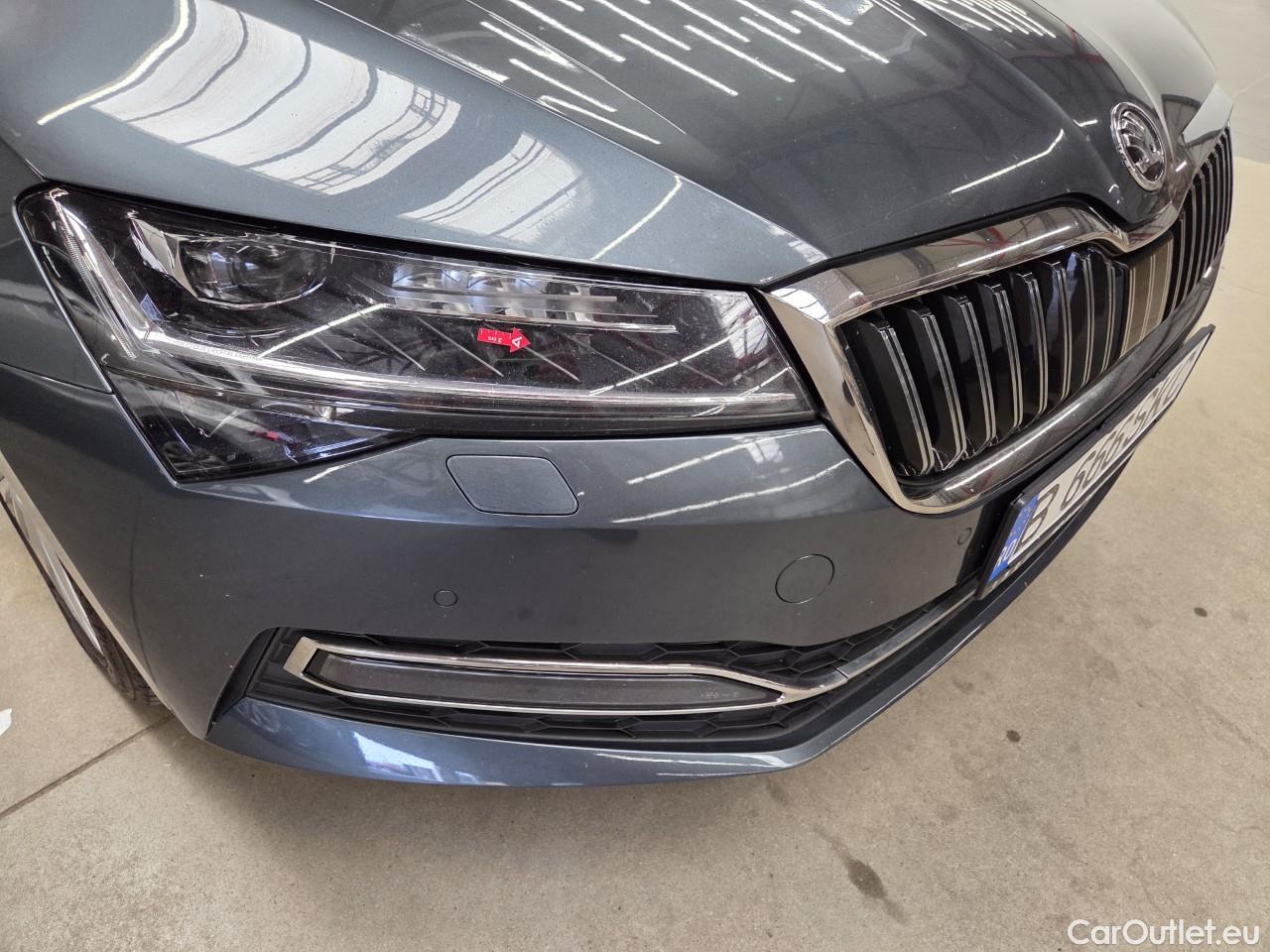  Skoda  Superb 2.0 TDI 200CP Style DSG #7