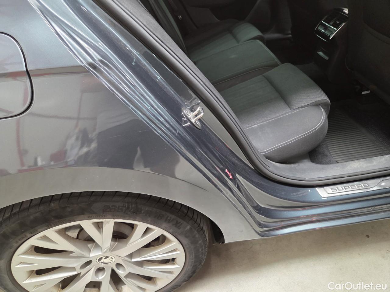  Skoda  Superb 2.0 TDI 200CP Style DSG #22