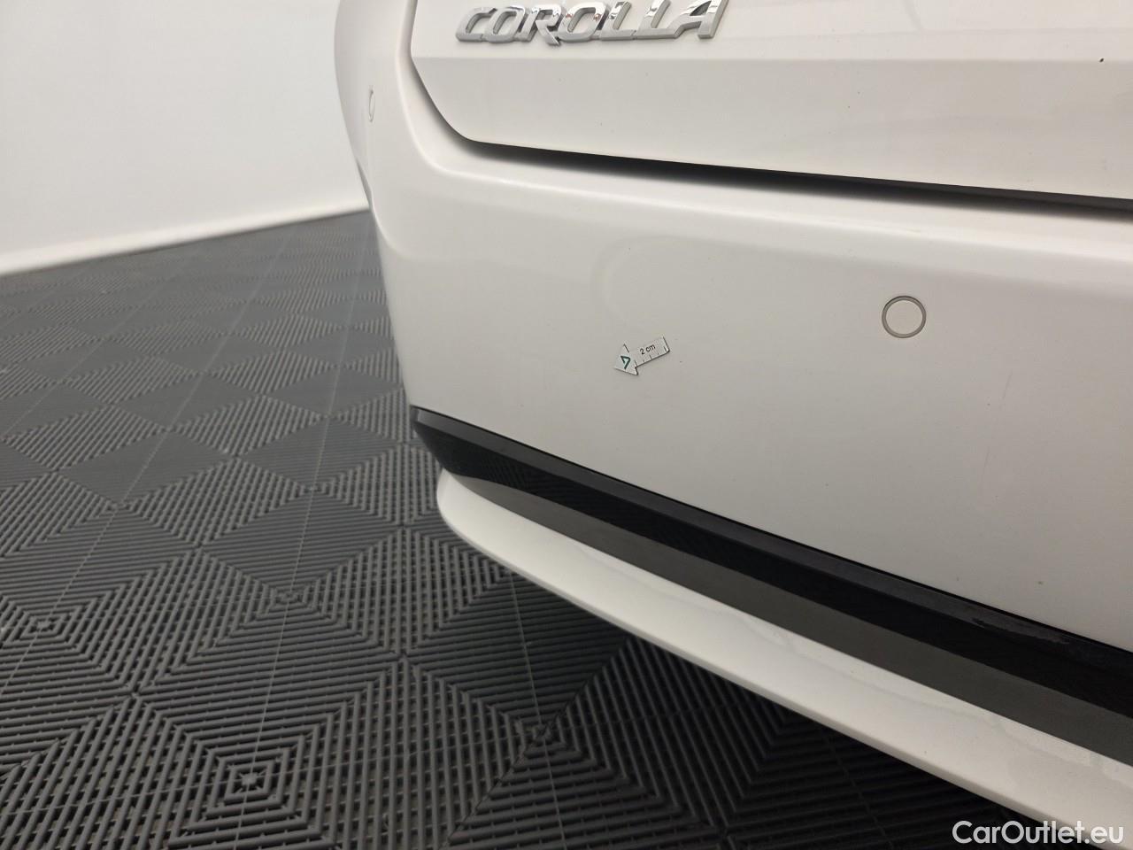  Toyota  Corolla 1.8 Hybrid Dynamic HSD TS E-CVT #24