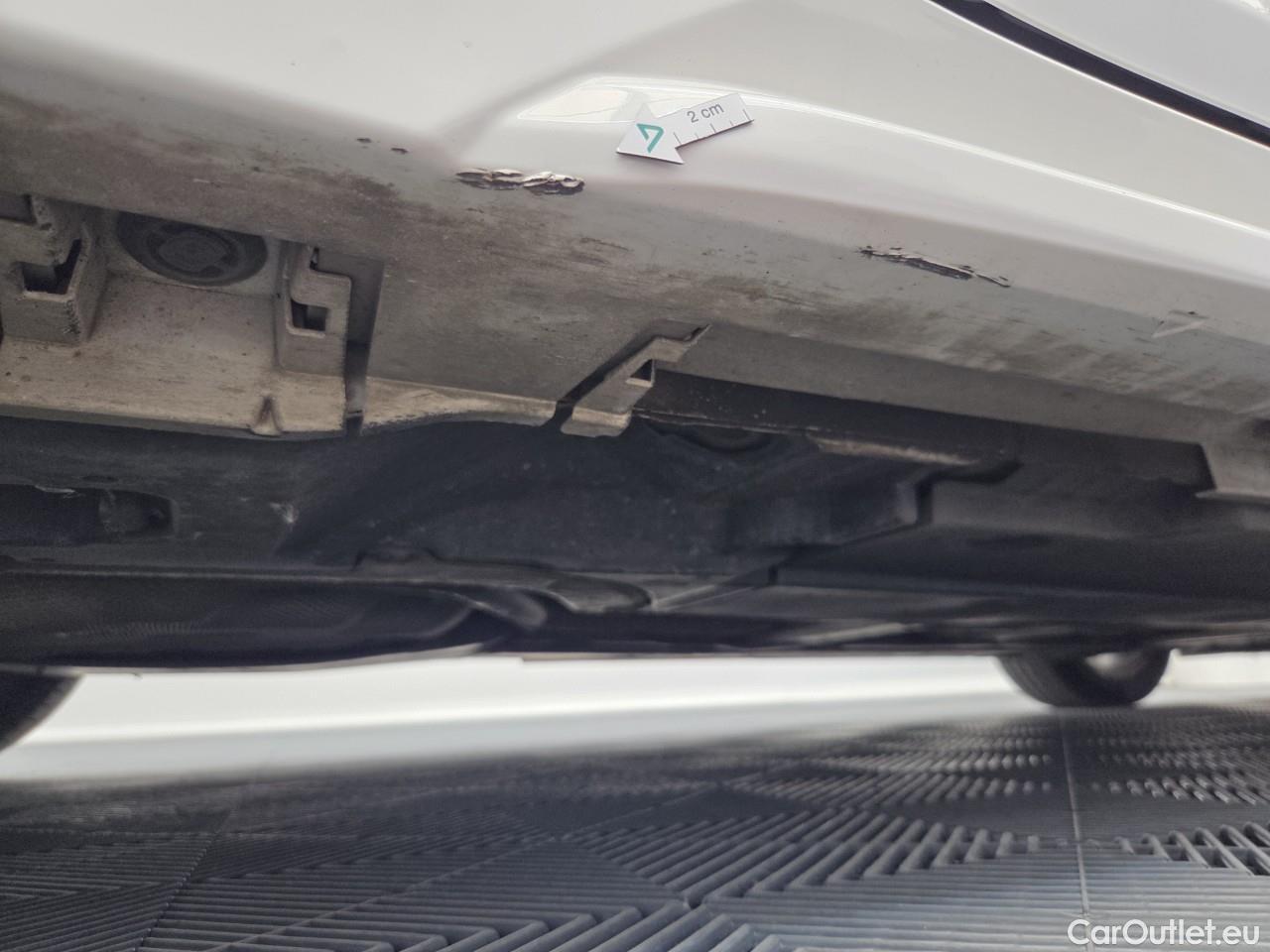  Toyota  Corolla 1.8 Hybrid Dynamic HSD TS E-CVT #19