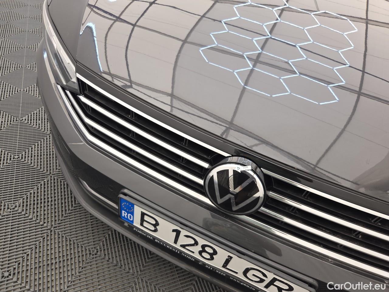  Volkswagen  Passat Trendline 1.5 TSI ACT DSG 150 CP #19