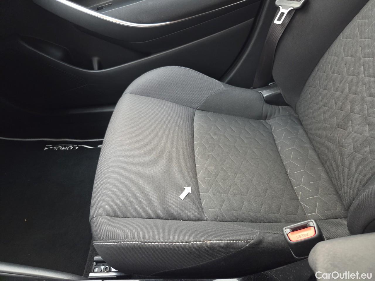  Toyota  Corolla 1.8 Hybrid Dynamic HSD TS E-CVT #44