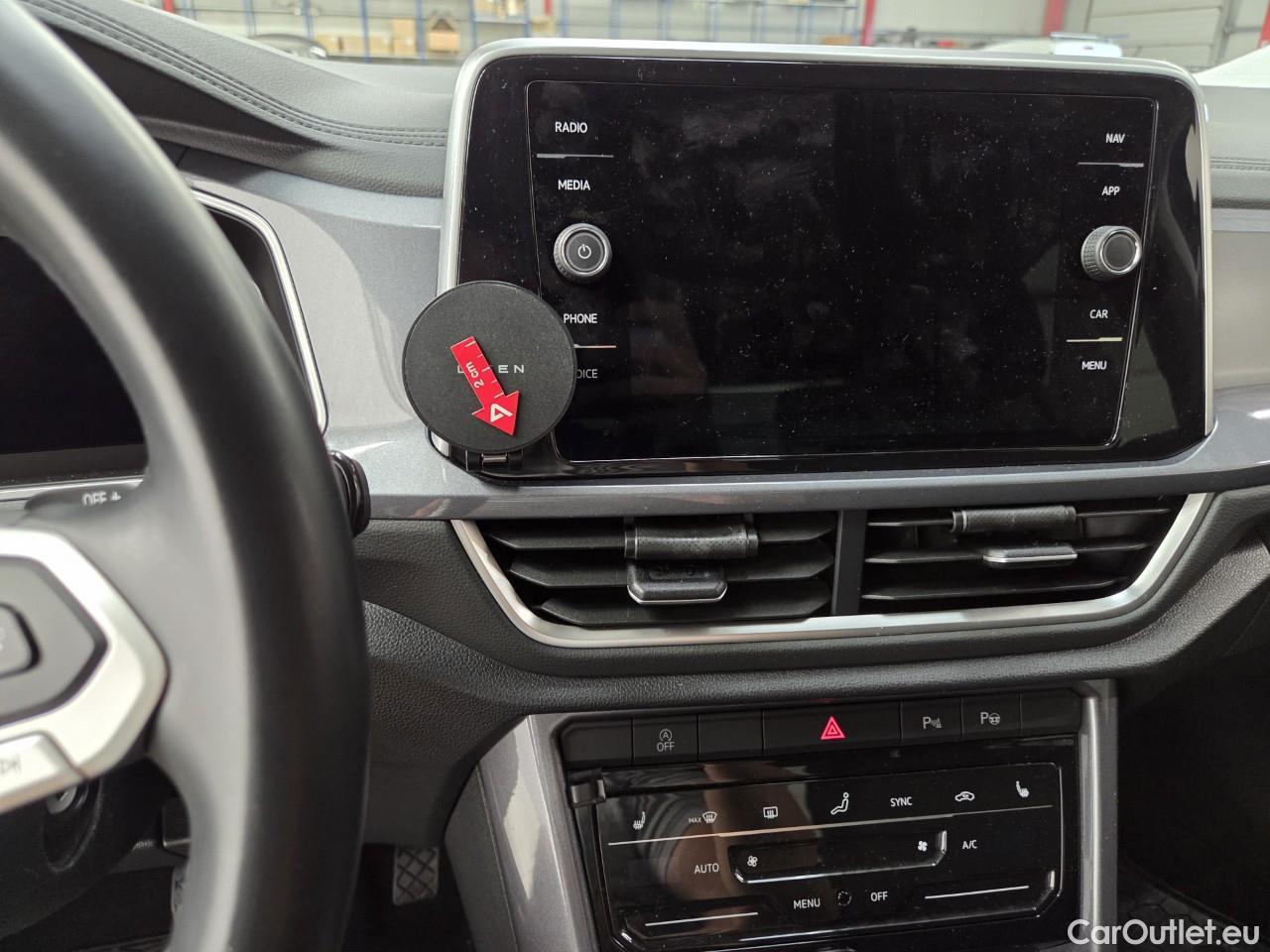 Volkswagen  T-ROC 1.5 TSI 150CP Style DSG #29