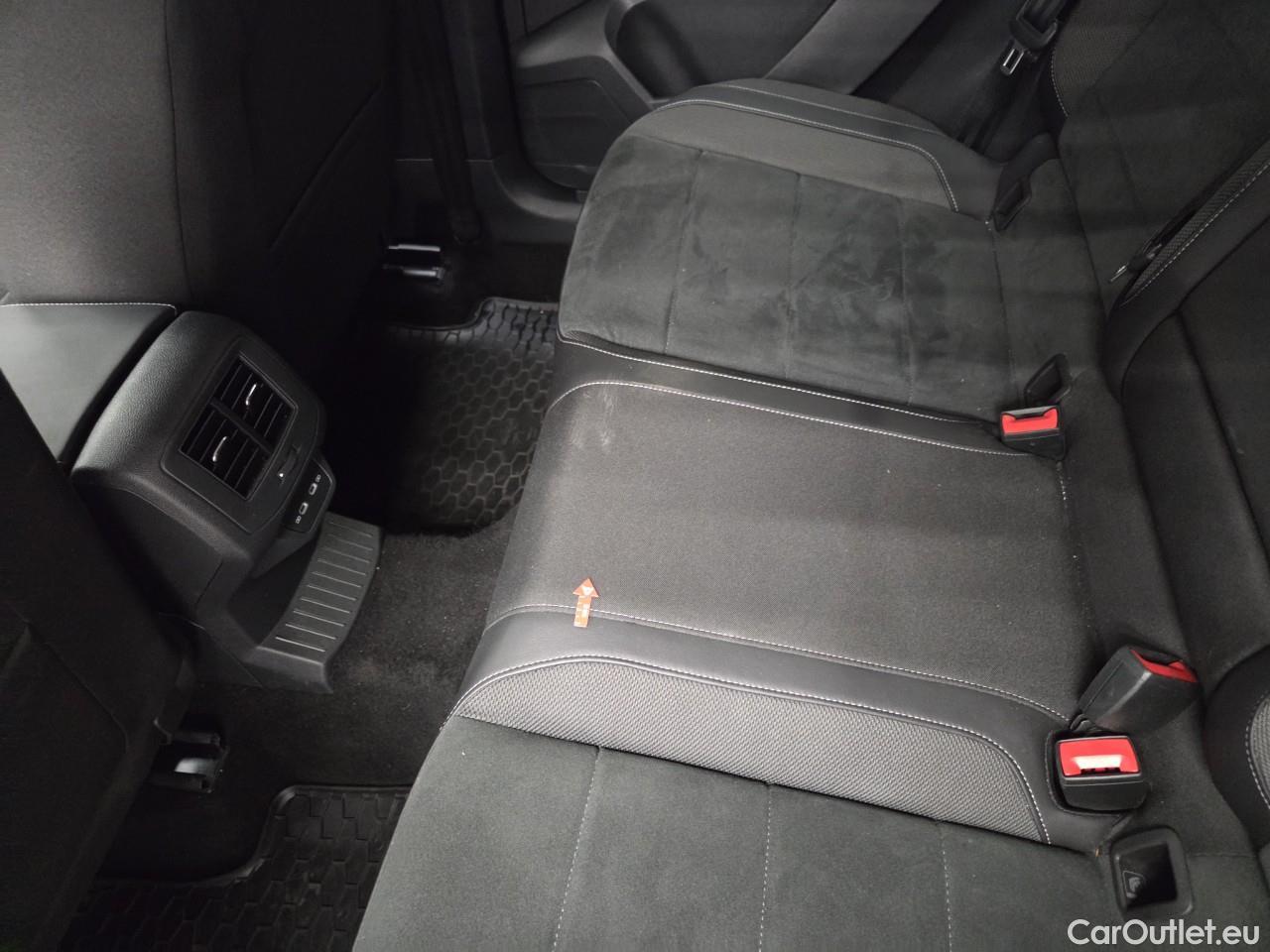  Volkswagen  T-ROC 1.5 TSI 150CP Style DSG #35