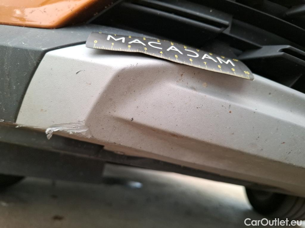  Renault  Captur RENAULT  / 2019 / 5P / SUV Intens E-TECH Plug-in 160 -21 #16