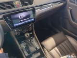 Skoda  Superb Škoda  2.0 TSI 140kW DSG L&K 5d #19