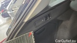  Volkswagen  Golf  2.0 TDI SCR Life Variant #38