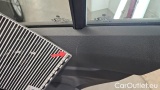  Volkswagen  Golf  2.0 TDI SCR Life Variant #40