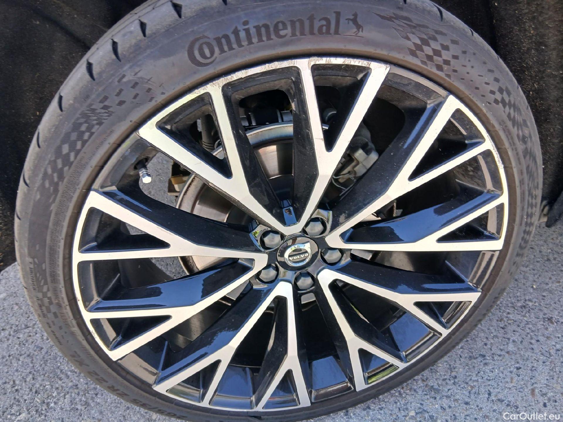  Volvo  XC60 VOLVO  / 2017 / 5P / todoterreno 2.0 T6 AWD Recharge Inscription Auto #25