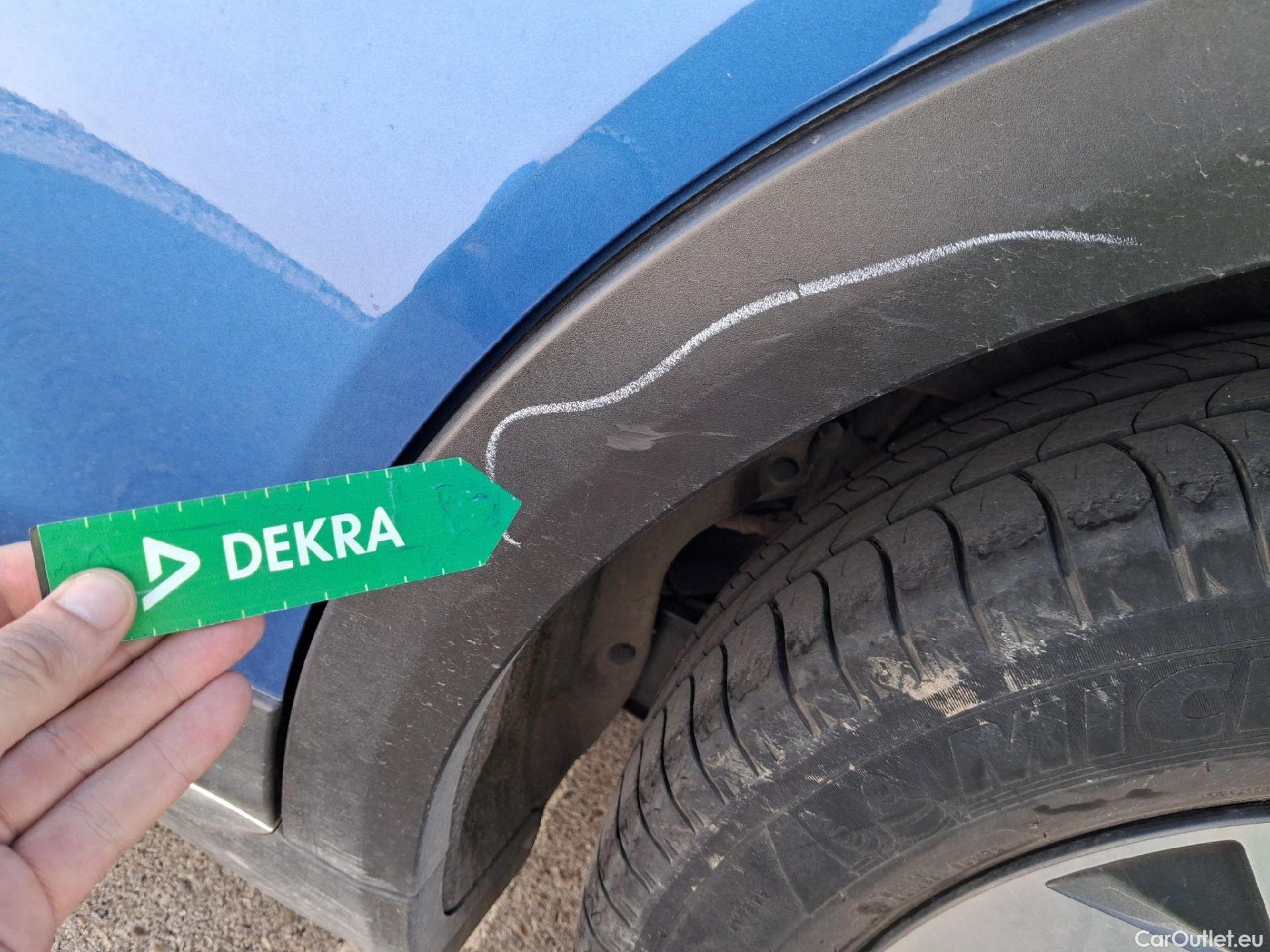  KIA  XCeed KIA  / 2019 / 5P / todoterreno 1.0 T-GDi Drive 88kW (120CV) #17