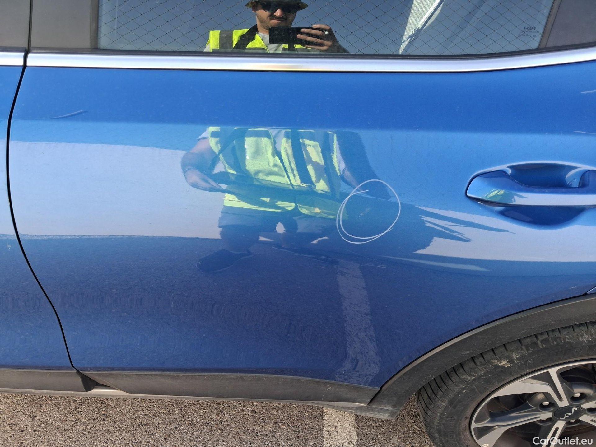  KIA  XCeed KIA  / 2019 / 5P / todoterreno 1.0 T-GDi Drive 88kW (120CV) #15