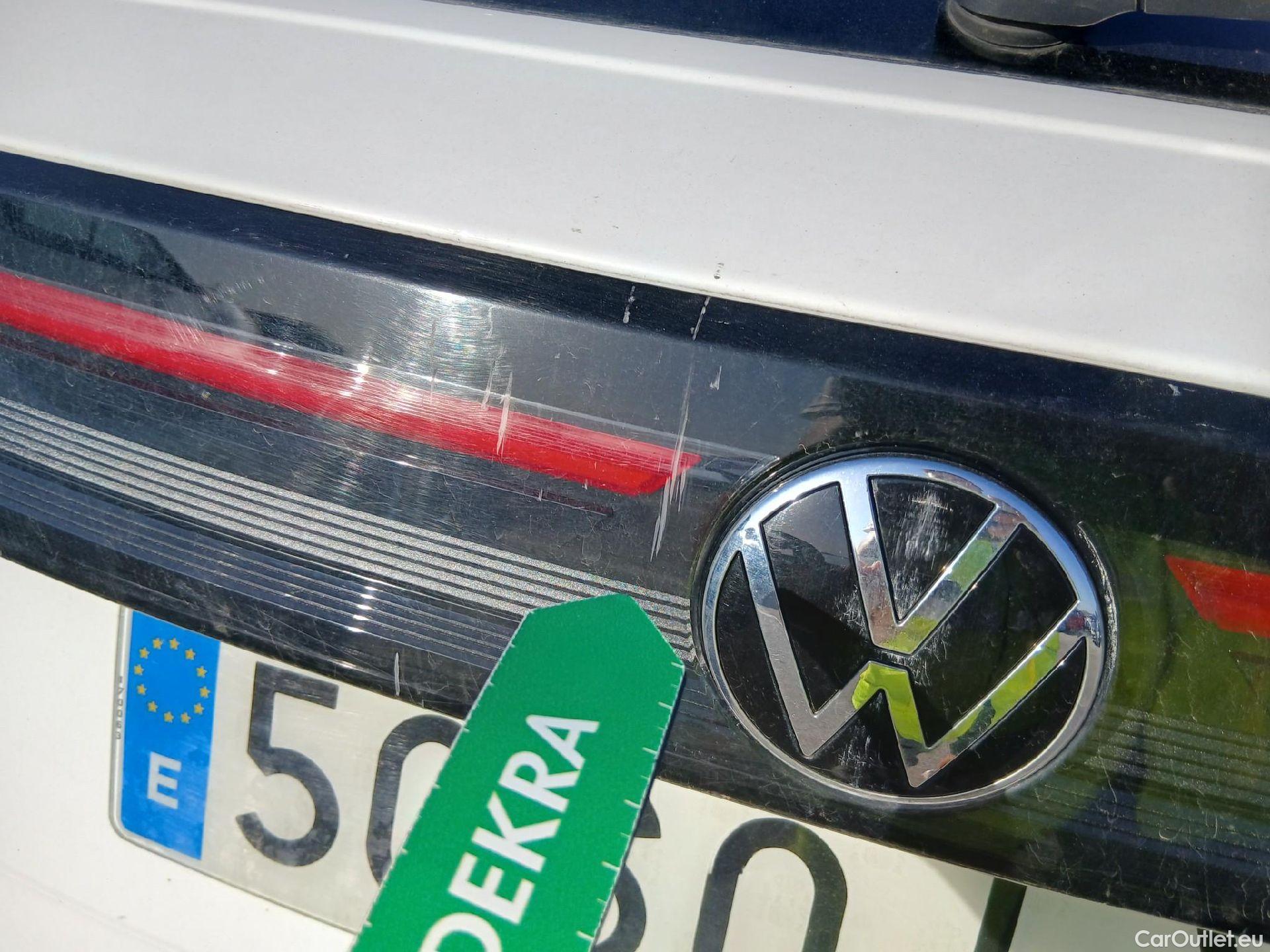  Volkswagen  Taigo VOLKSWAGEN  / 2021 / 5P / todoterreno Life 1.0 TSI 70kW (95CV) #25