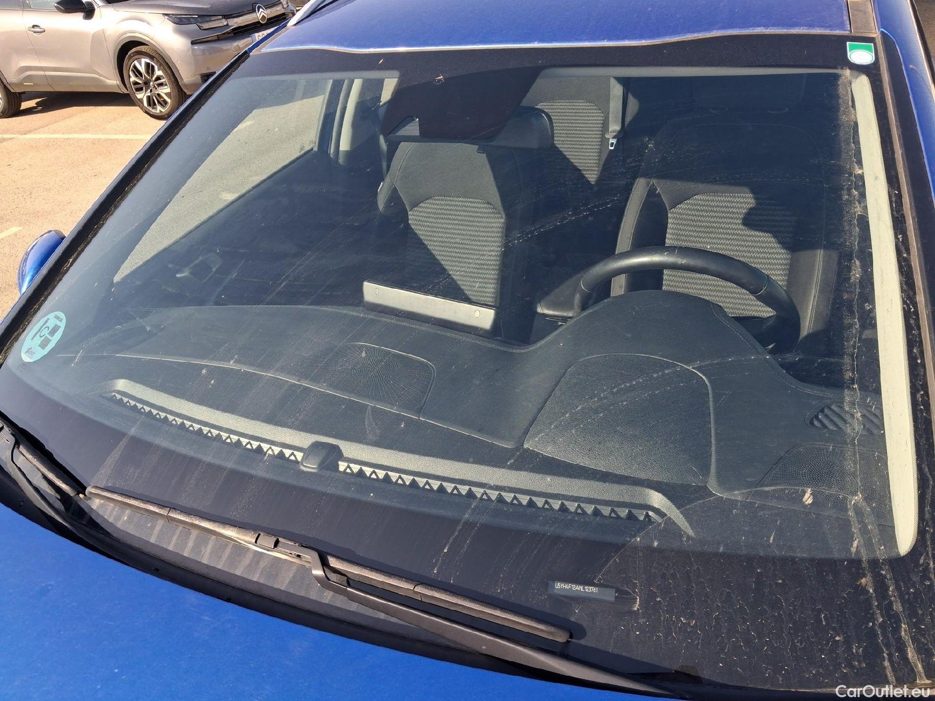  KIA  XCeed KIA  / 2019 / 5P / todoterreno 1.0 T-GDi Drive 88kW (120CV) #3