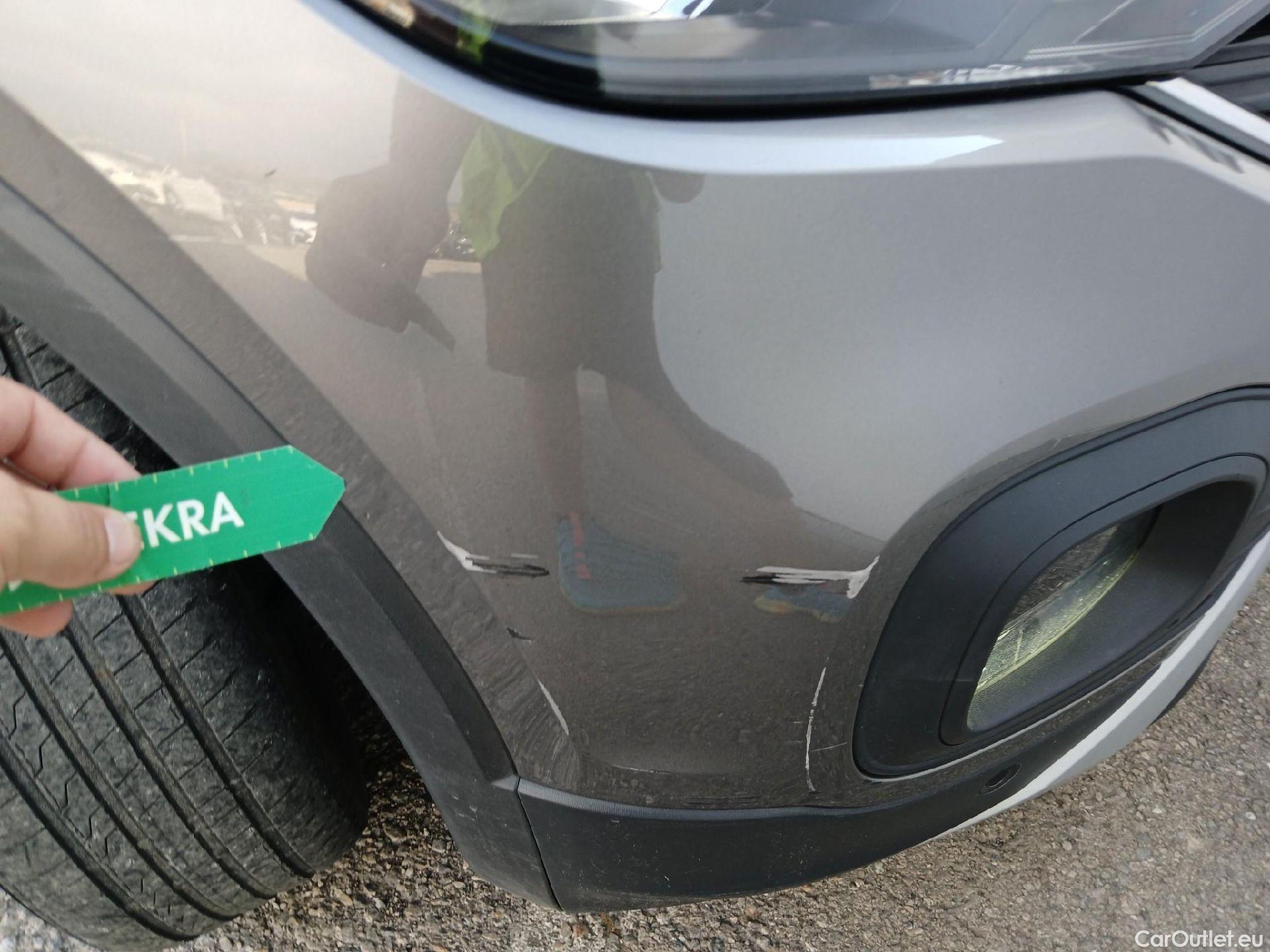  Volkswagen  T-CROSS VOLKSWAGEN  / 2018 / 5P / todoterreno Advance 1.0 TSI 85kW (115CV) DSG (AC) #6