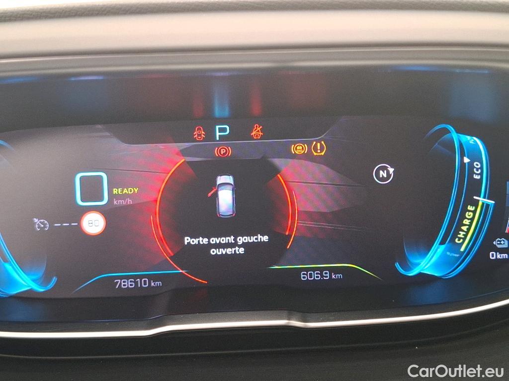  Peugeot  3008 PEUGEOT  / 2020 / 5P / SUV 1.6 HYBRID 225 E-EAT8 Allure #31