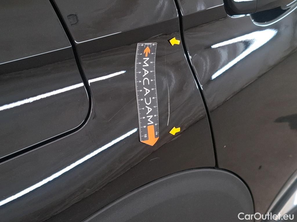  Peugeot  3008 PEUGEOT  / 2020 / 5P / SUV 1.6 HYBRID 225 E-EAT8 GT #11