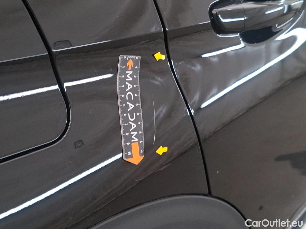  Peugeot  3008 PEUGEOT  / 2020 / 5P / SUV 1.6 HYBRID 225 E-EAT8 GT #10