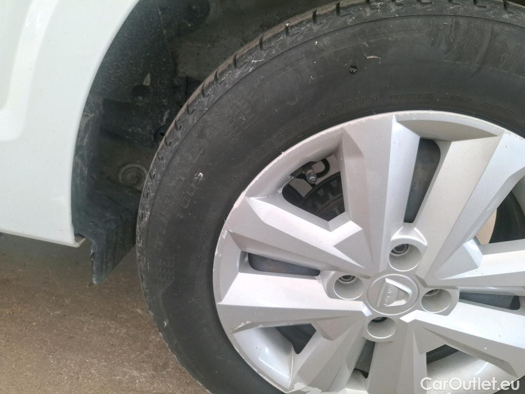  Dacia  Sandero  III Confort 1.0 TCe 90CV BVM5 E6d #38