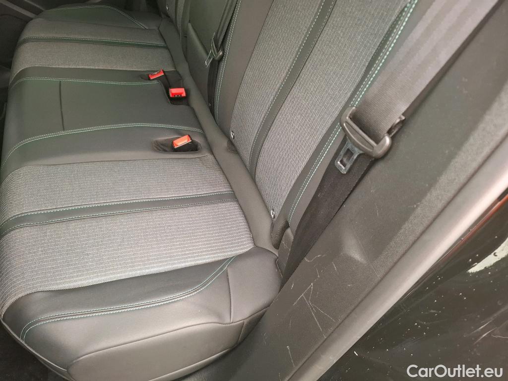  Peugeot  3008 PEUGEOT  / 2020 / 5P / SUV 1.6 HYBRID 225 E-EAT8 Allure #24