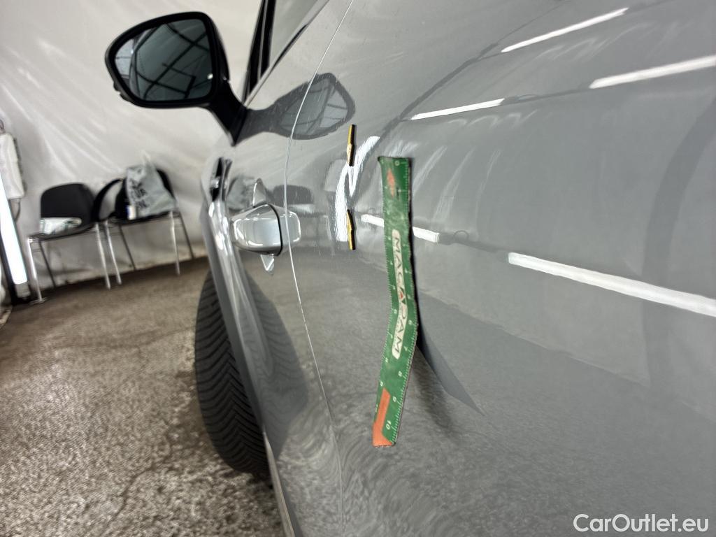  Renault  Captur  II Techno 1.6 E-TECH Hybrid 145CV BVA6 E6d #11