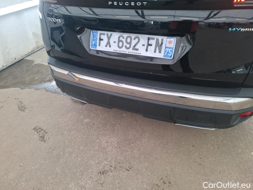  Peugeot  3008 PEUGEOT  / 2020 / 5P / SUV 1.6 HYBRID 225 E-EAT8 GT #26