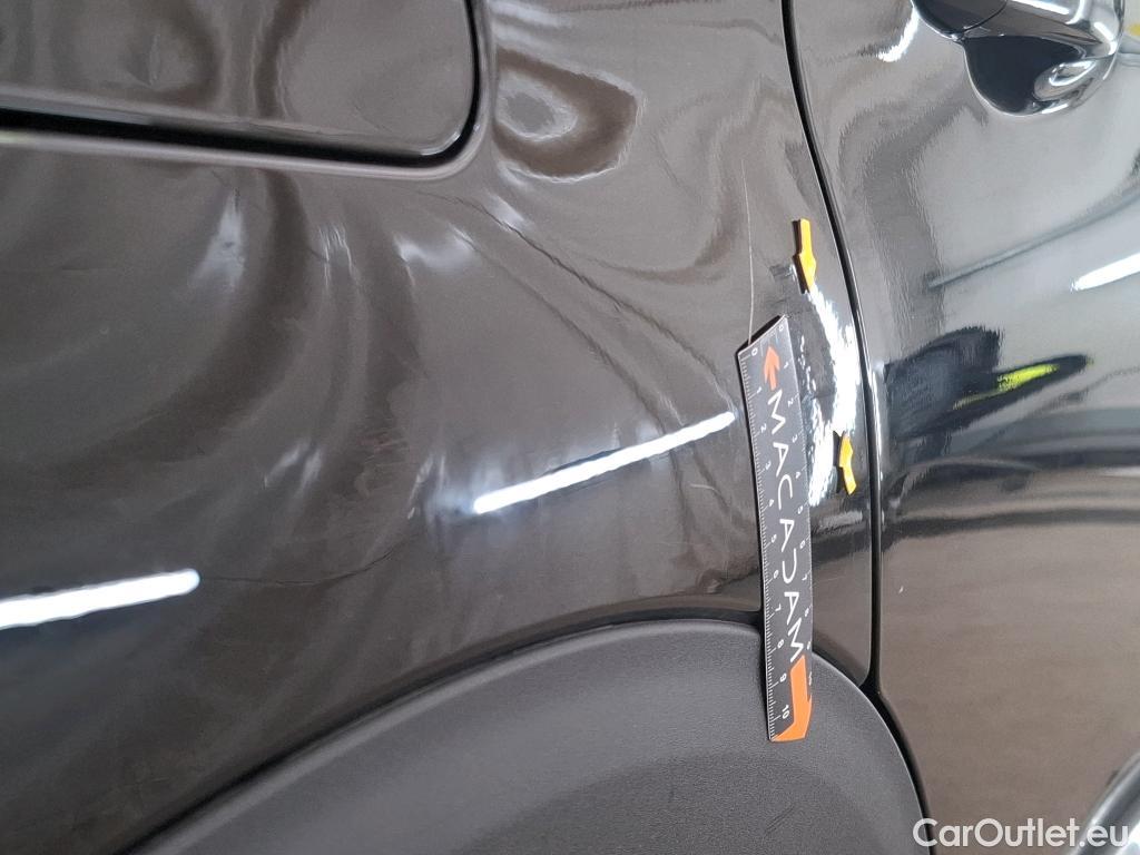  Peugeot  3008 PEUGEOT  / 2020 / 5P / SUV 1.6 HYBRID 225 E-EAT8 GT #12