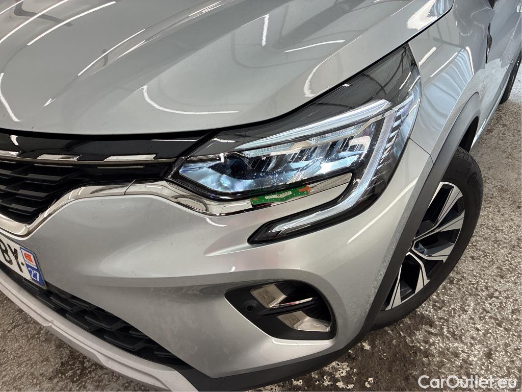  Renault  Captur  II Techno 1.6 E-TECH Hybrid 145CV BVA6 E6d #17
