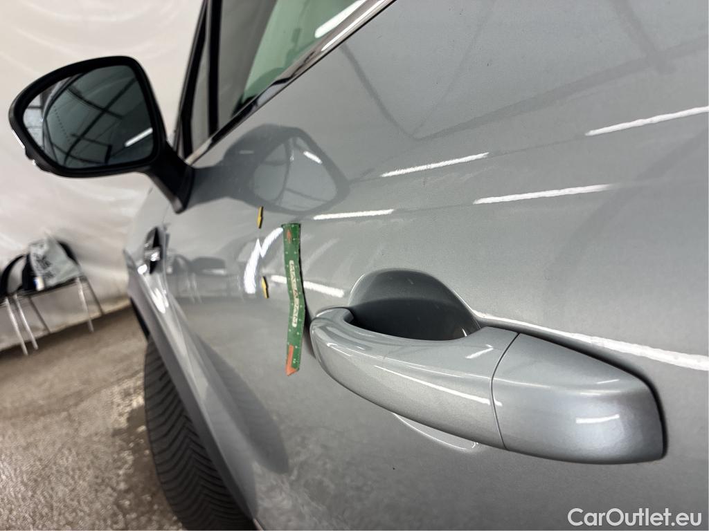  Renault  Captur  II Techno 1.6 E-TECH Hybrid 145CV BVA6 E6d #8