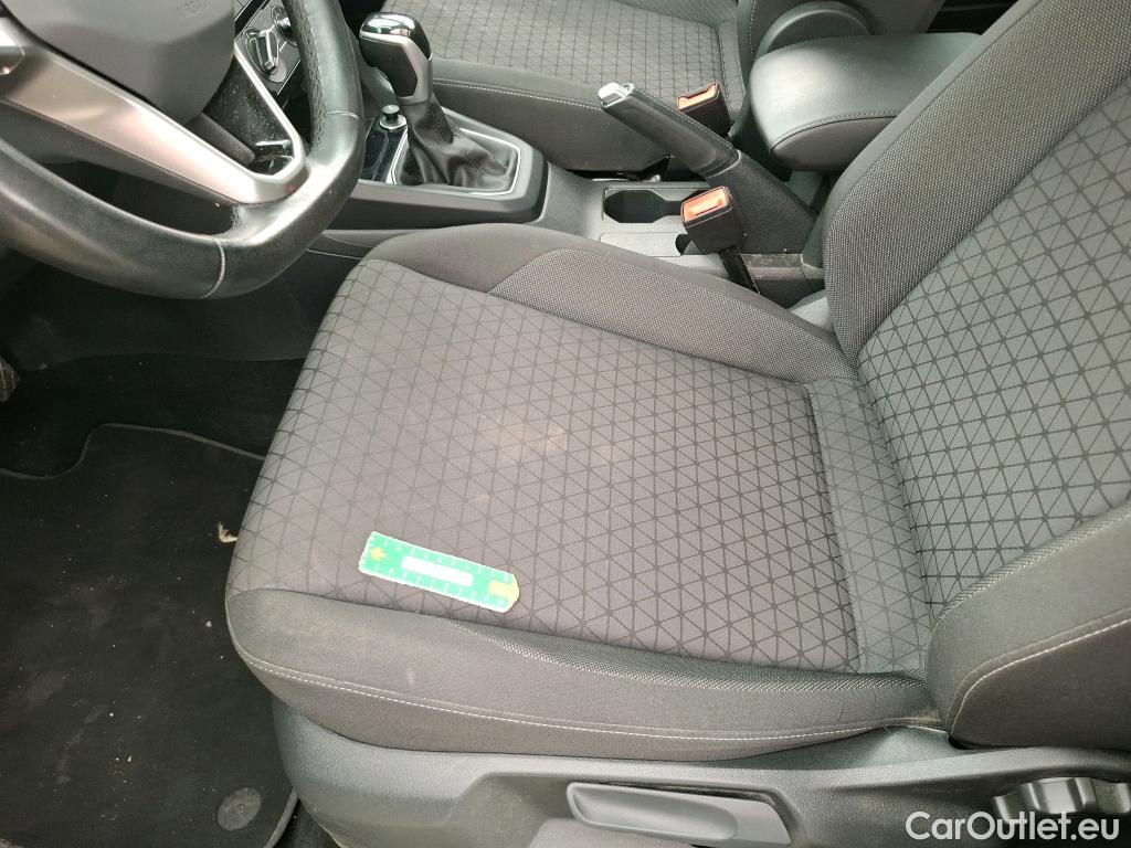  Volkswagen  T-CROSS VOLKSWAGEN  / 2018 / 5P / SUV 1.0 TSI 110ch DSG Life Plus #6