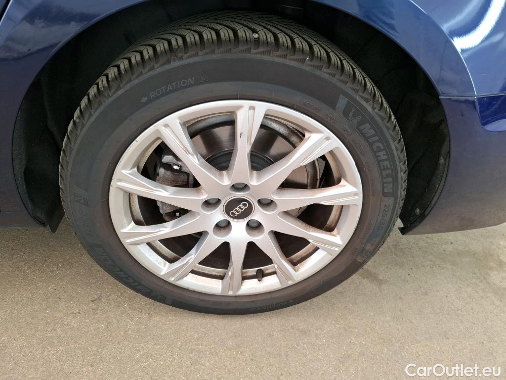  Audi  A4 AUDI  / 2019 / 4P / Berline 35 TFSI 150 S tronic Business Line #31