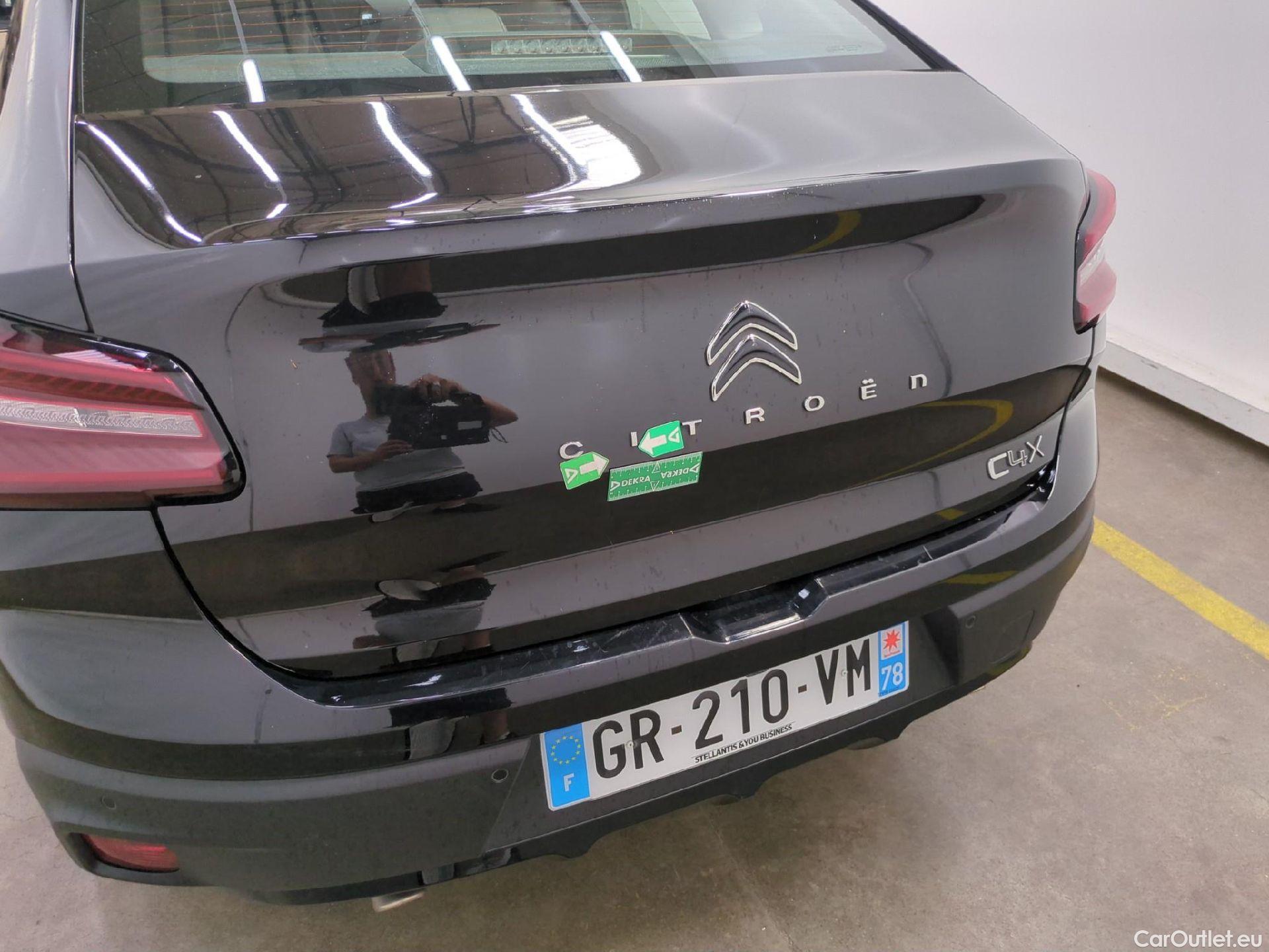  Citroen  C4 CITROEN  X / 2022 / 4P / Berline PureTech 130 S&S EAT8 Feel Pack #22
