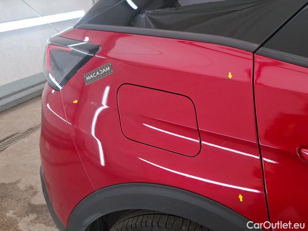  Peugeot  3008 PEUGEOT  / 2020 / 5P / SUV 1.6 HYBRID 225 E-EAT8 Allure Pack #29