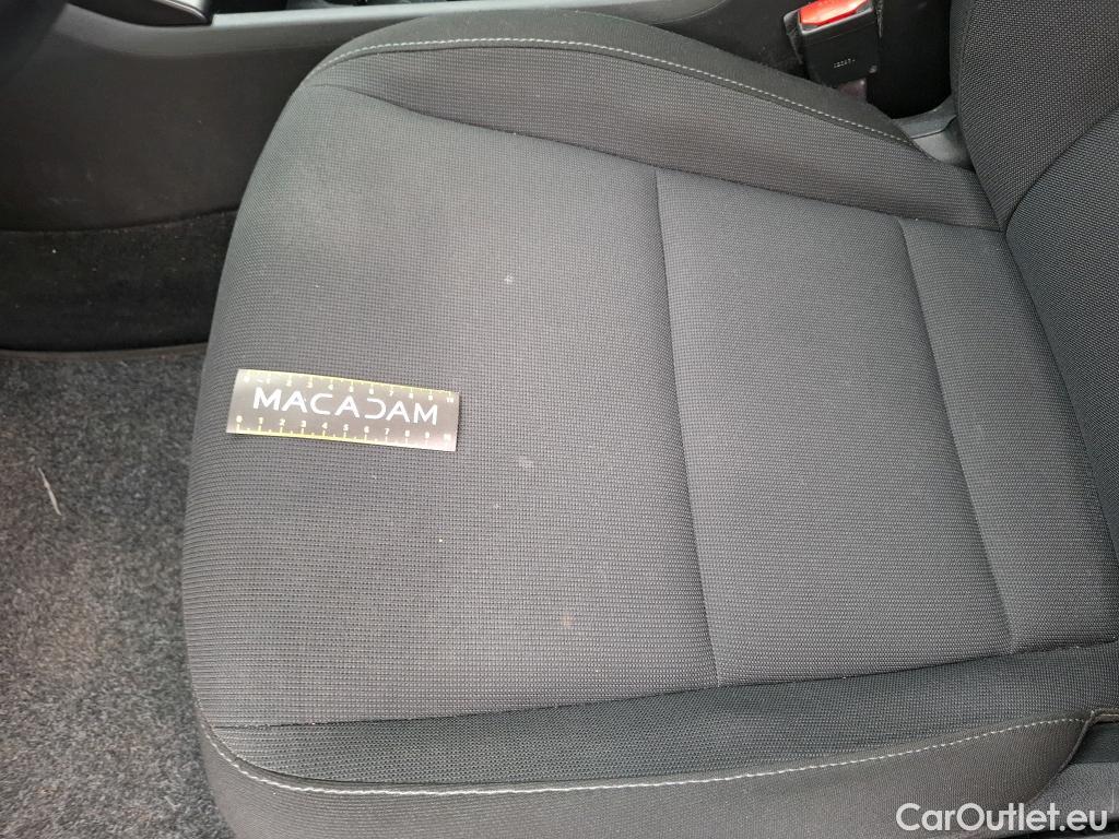 Hyundai  Konna HYUNDAI Kona / 2023 / 5P / SUV 1.6 HYBRID 141 INTUITIVE HEV #15