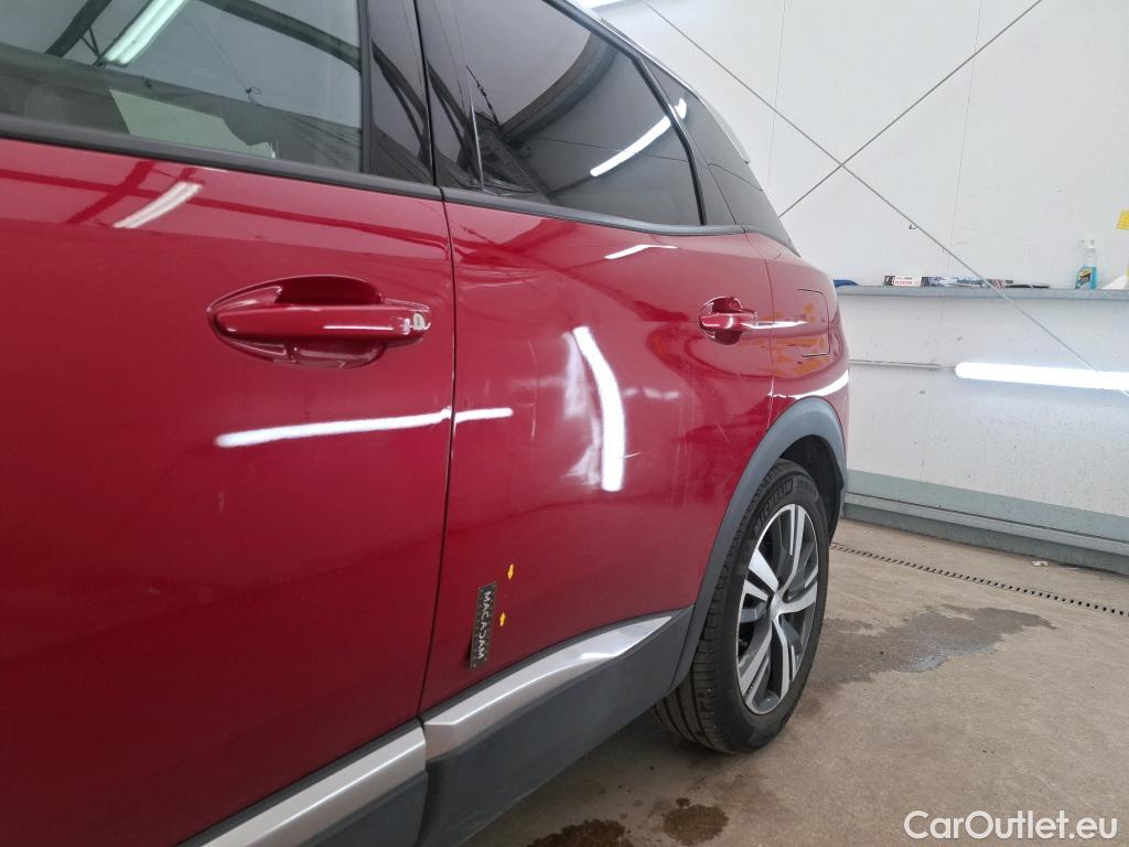  Peugeot  3008 PEUGEOT  / 2020 / 5P / SUV 1.6 HYBRID 225 E-EAT8 Allure Pack #85