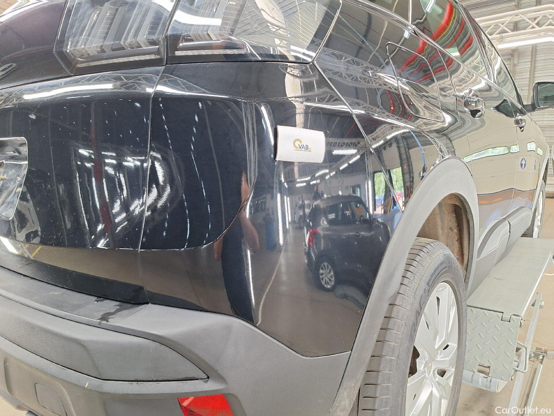  Peugeot  3008 Peugeot,  FL'20, Peugeot  1.5 BlueHDi 96kW S&S Active Pack 5d #38