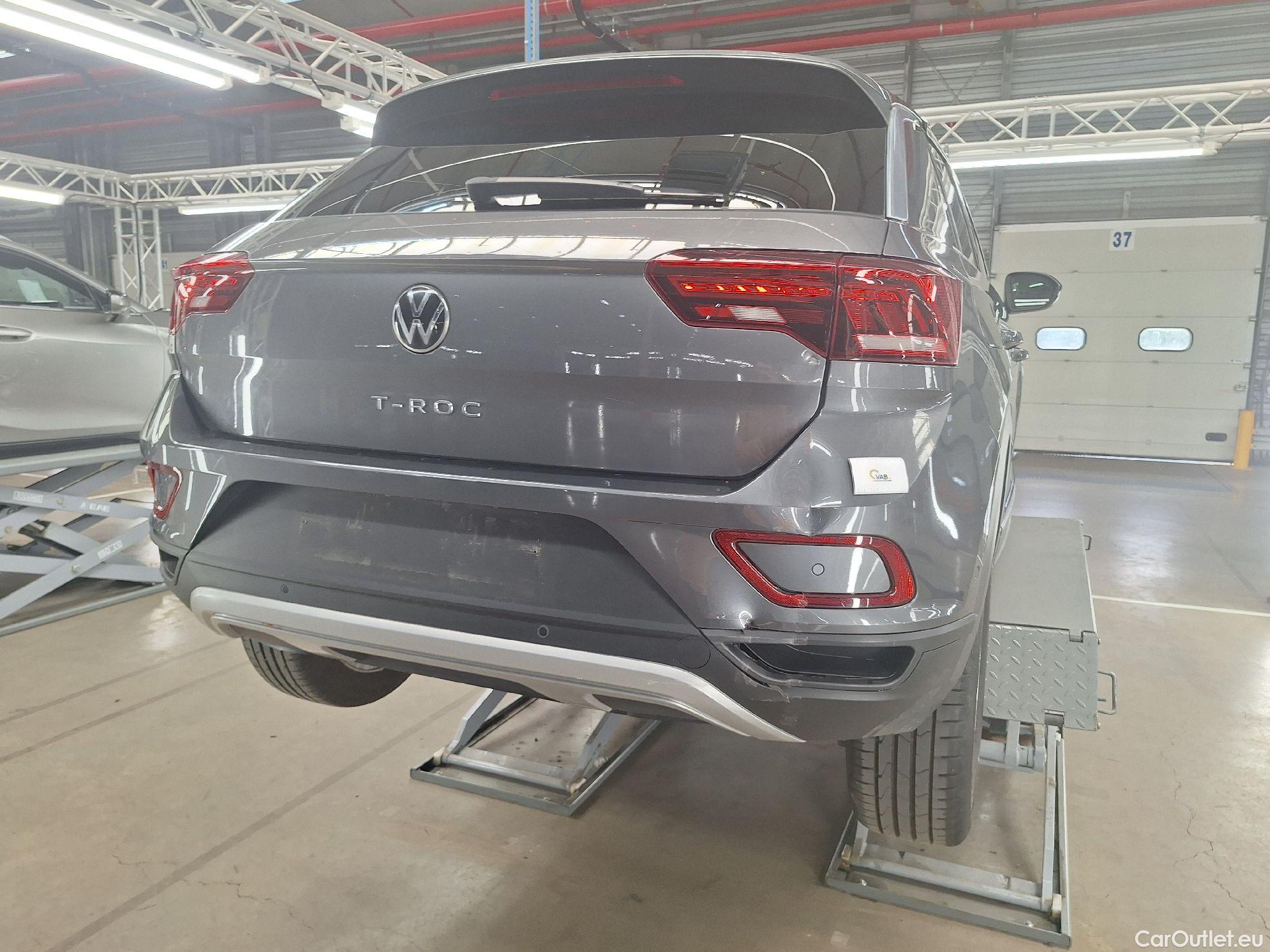  Volkswagen  T-ROC VW,  FL'22, Volkswagen  1.0 TSI Life Business 5d #44