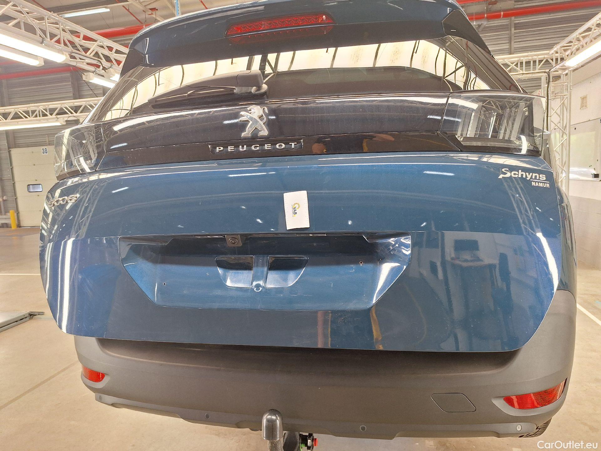  Peugeot  3008 Peugeot, 5008 FL'20, Peugeot 5008 1.5 BlueHDi 96kW S&S EAT8 Style 5d #25