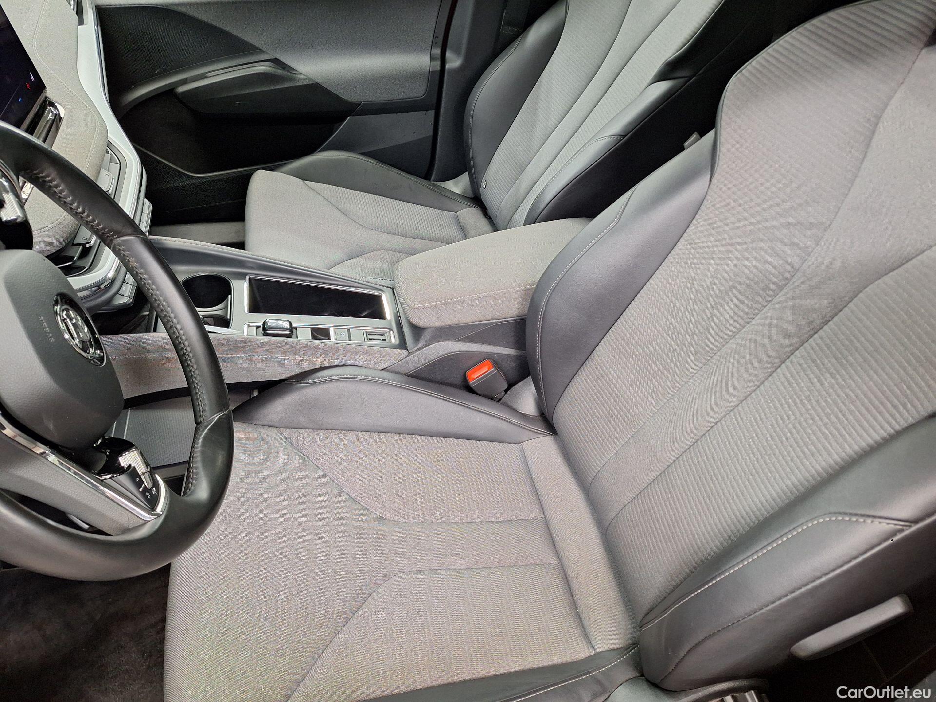  Skoda  ENYAQ Skoda,  '21 BEV,  80 #7