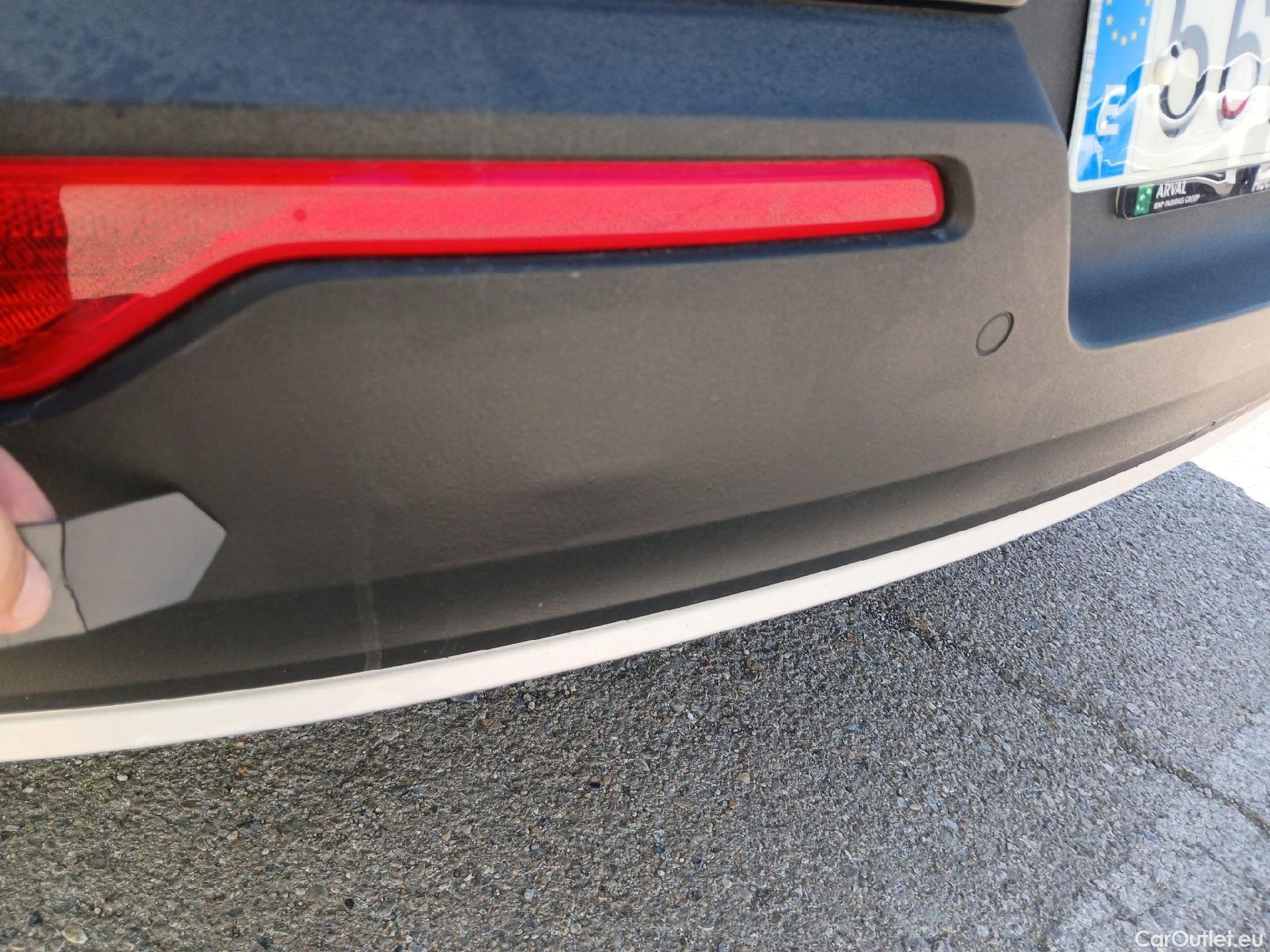  Volvo  XC 40 VOLVO XC40 / 2017 / 5P / todoterreno 1.5 T3 Momentum Pro Auto #43