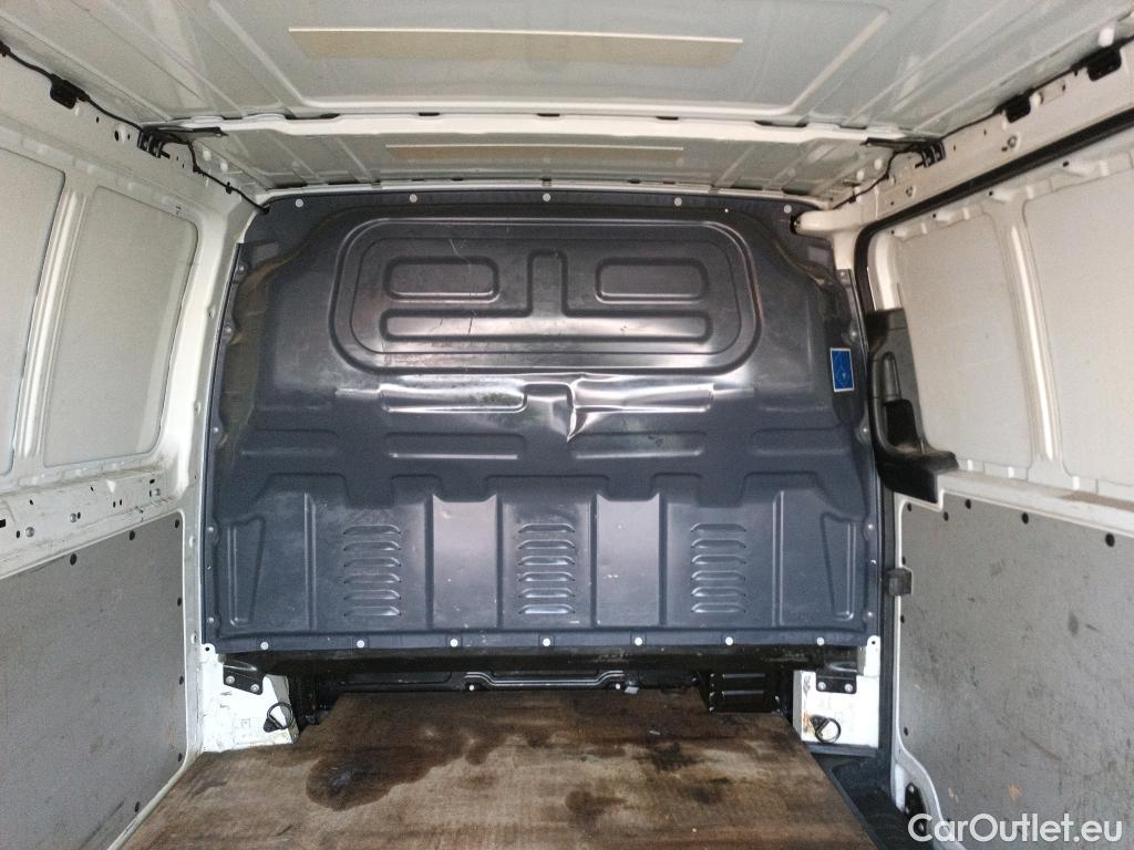  Mercedes  Vito MERCEDES-BENZ  / 2014 / 4P / furgón 114CDI TD 100kW furgón Pro compacta #13