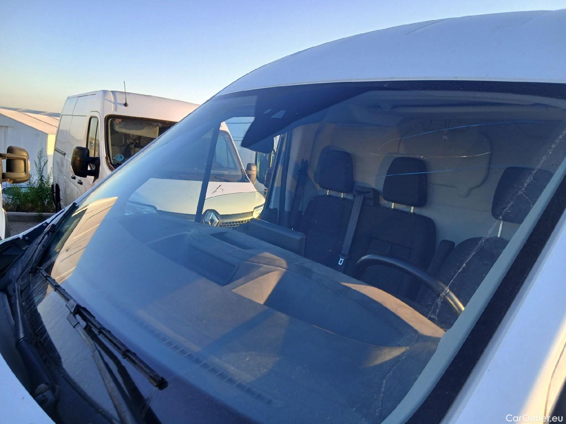  Ford  Transit FORD  / 2013 / 4P / furgón 350 L3 68kWh (184CV) Trend RWD BEV #4