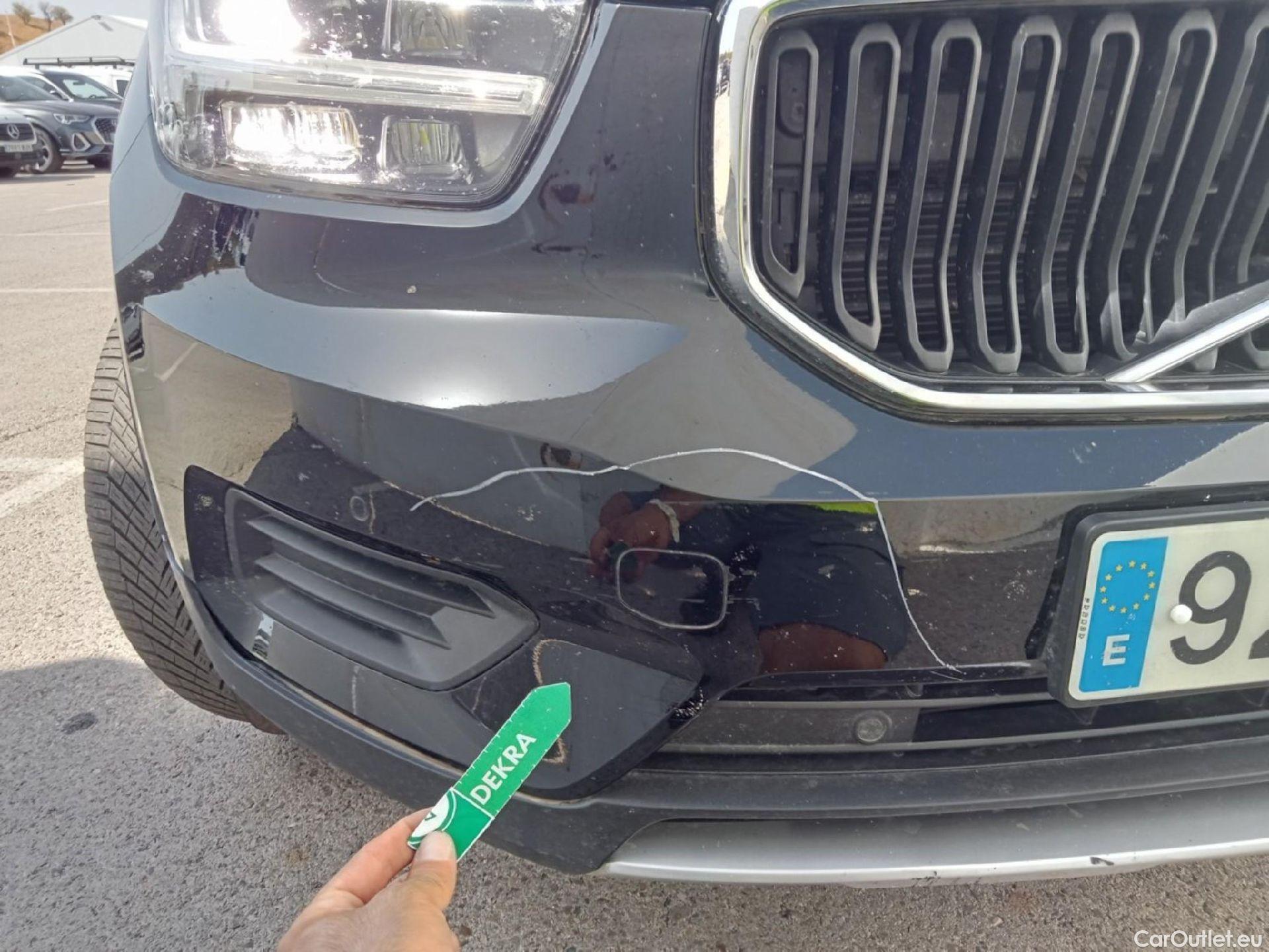  Volvo  XC 40 VOLVO XC40 / 2017 / 5P / todoterreno 1.5 T2 Momentum Pro #3