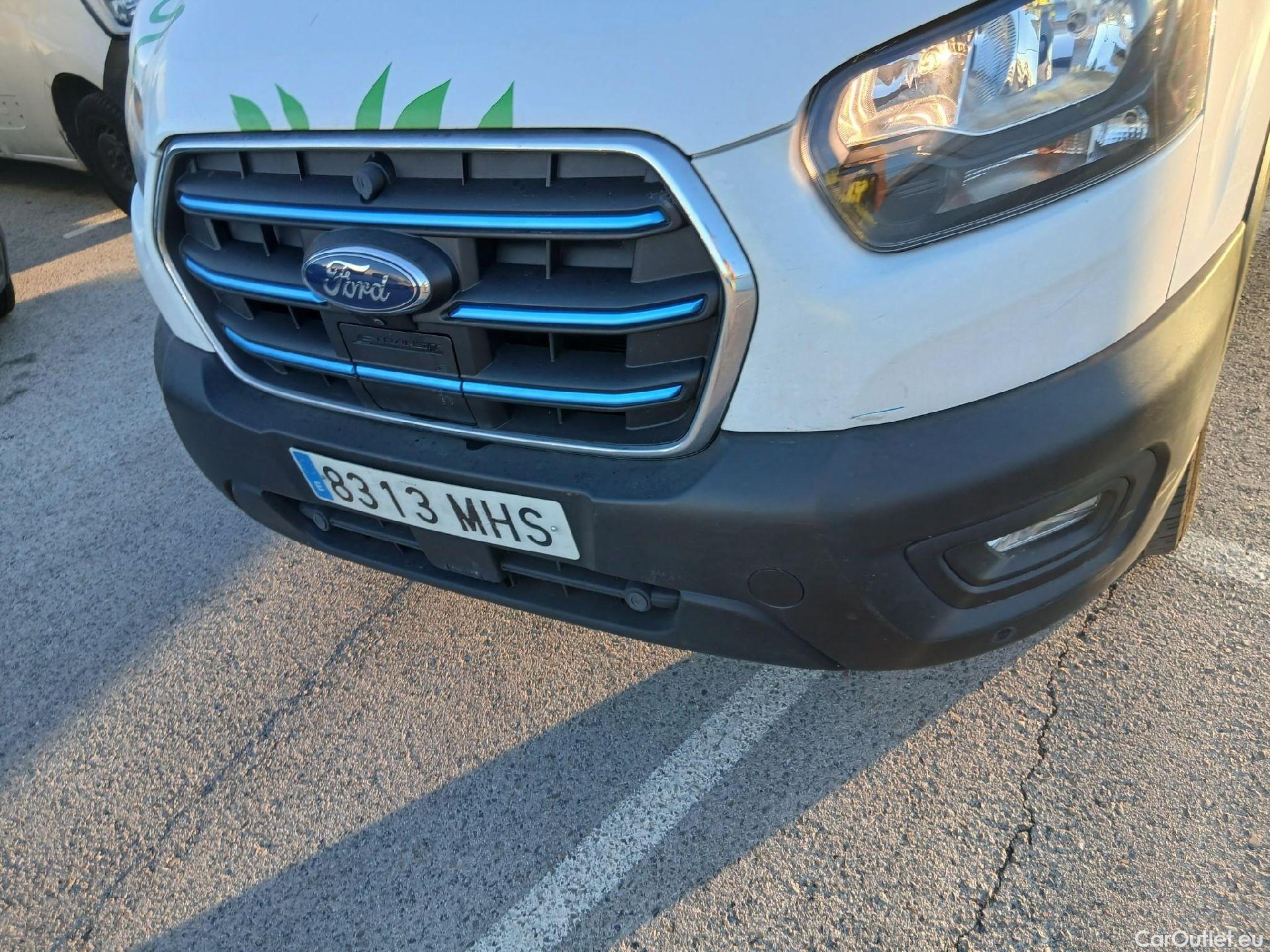  Ford  Transit FORD  / 2013 / 4P / furgón 350 L3 68kWh (184CV) Trend RWD BEV #9