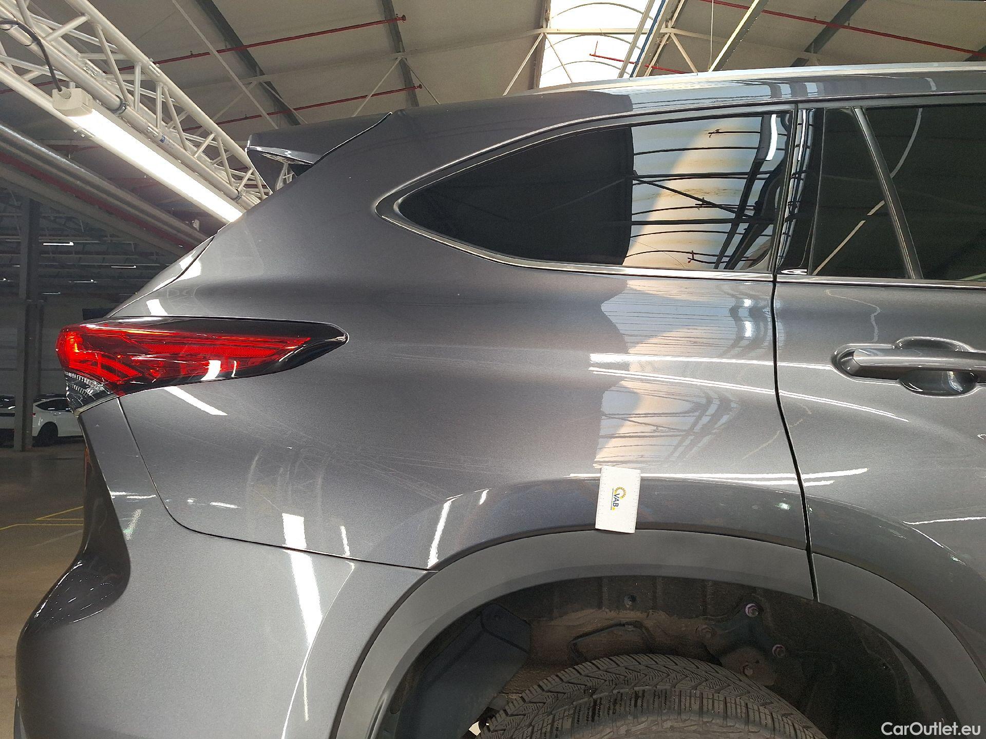  Toyota  Highlander Toyota,  '21, Toyota  2.5 Hybrid AWD-i Premium Plus 5d #18