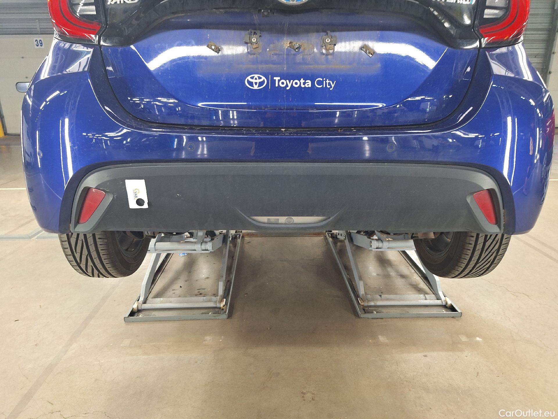  Toyota  Yaris Toyota,  '20, Toyota  1.5 VVT-i Hybrid Iconic e-CVT 5d #16